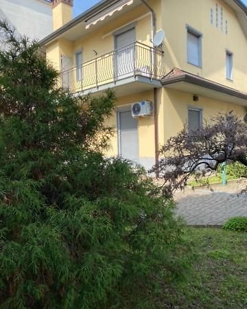 Appartement La Casa Di Amalia à Rho Extérieur photo