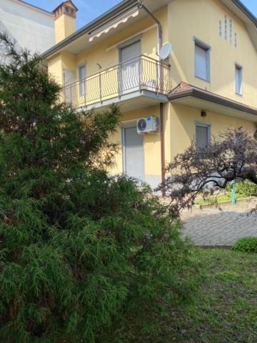 Appartement La Casa Di Amalia à Rho Extérieur photo